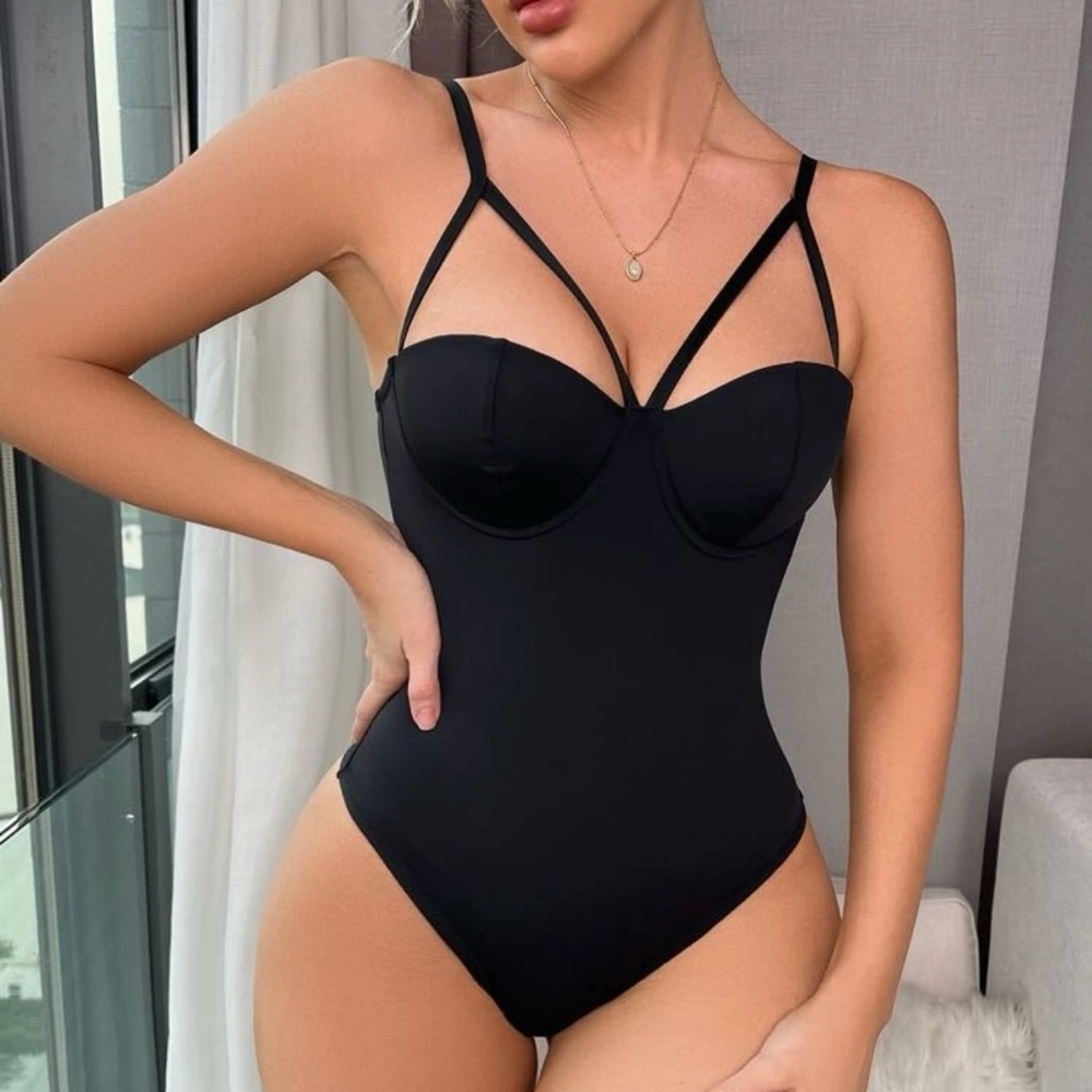 NWT:black bodysuit (12)